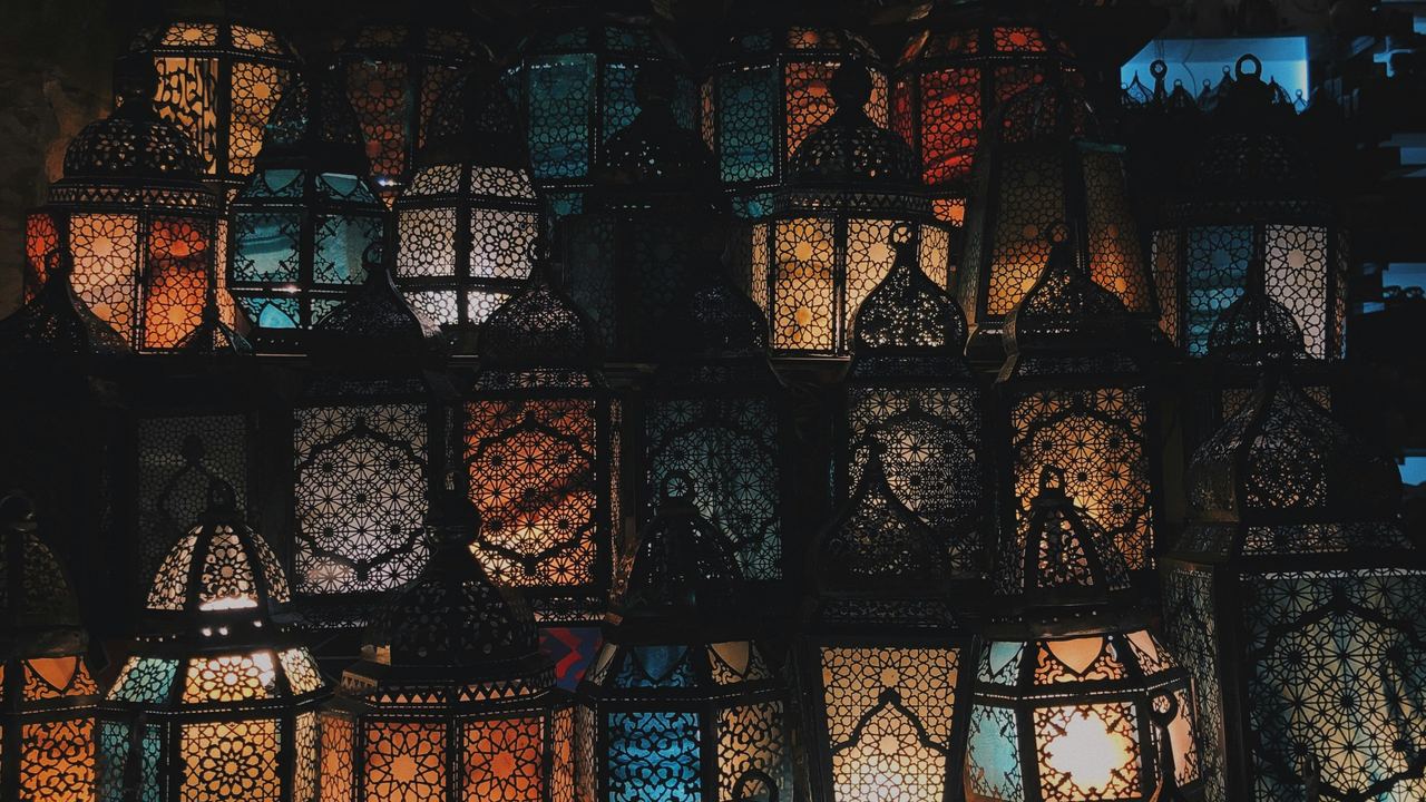 Glowing Ramadan lanterns in the dark